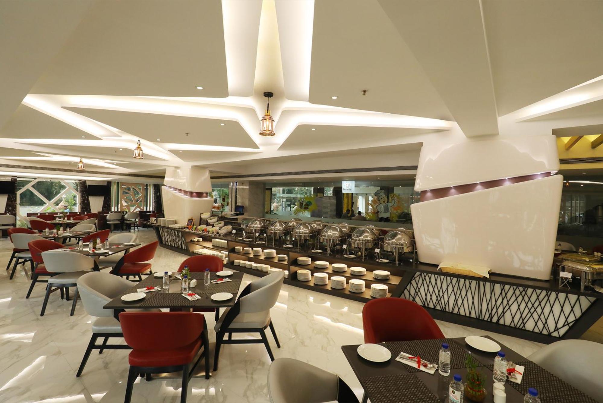 The Byke Suraj Plaza Pure Veg, Thane Exterior foto